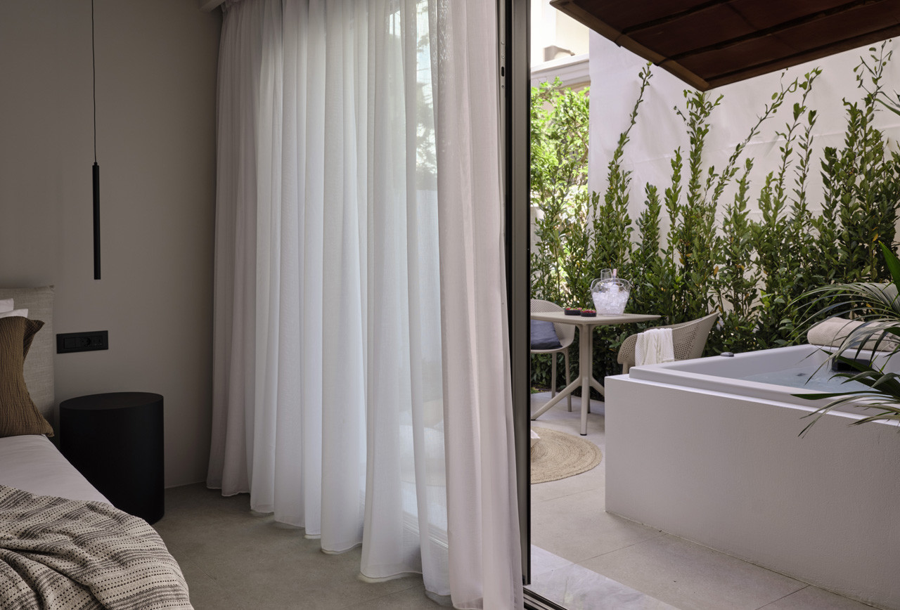 Premium Suite with Private Jacuzzi